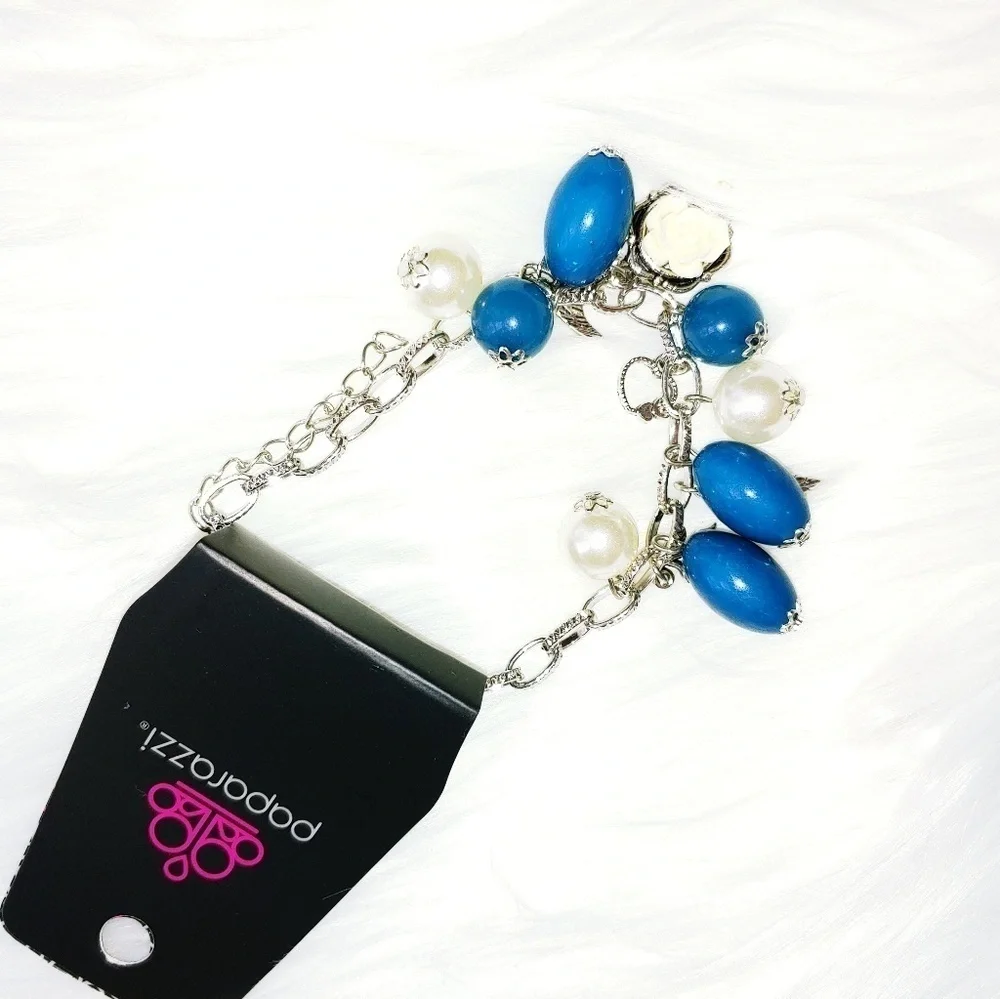 NWT Paparazzi Blue Bead Charm Bracelet